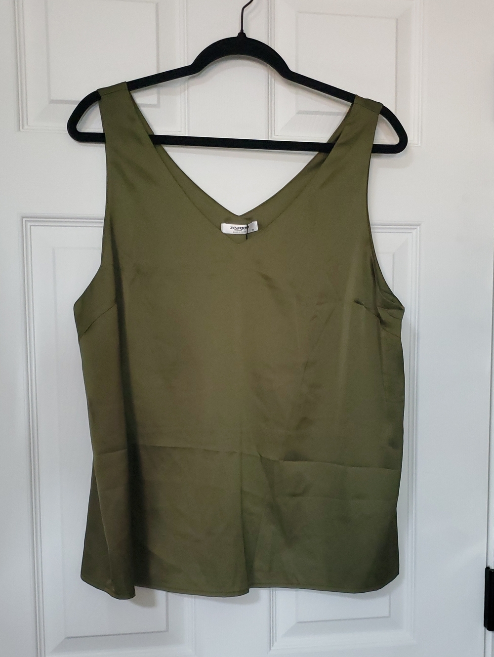 Olive V-Neck Sleeveless Camisole